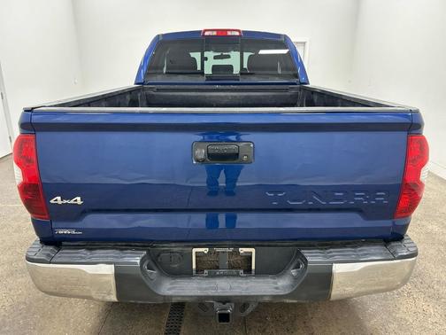 2014 Toyota Tundra SR5