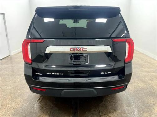 2023 GMC Yukon SLE