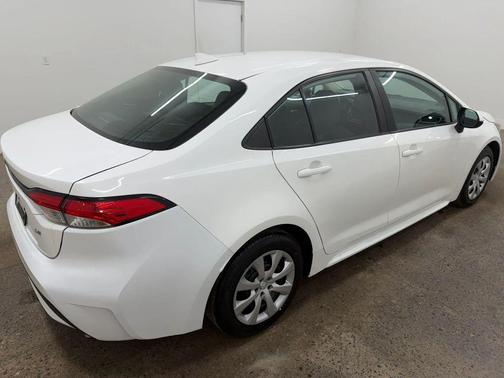 White 2021 Toyota Corolla LE