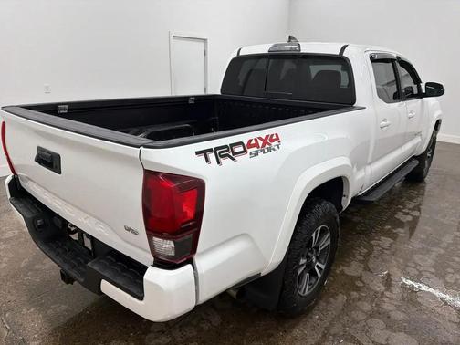 2018 Toyota Tacoma SR5