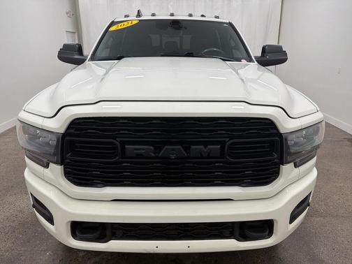 2021 RAM 2500 Limited Mega Cab 4x4 6'4' Box