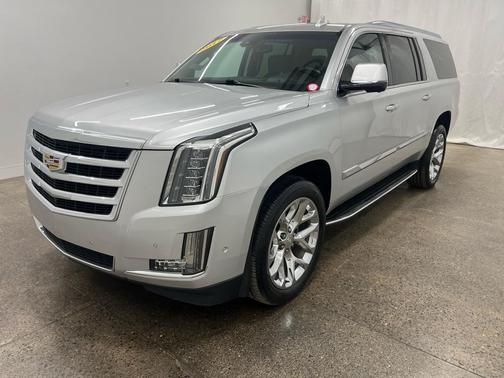 2017 Cadillac Escalade ESV Luxury