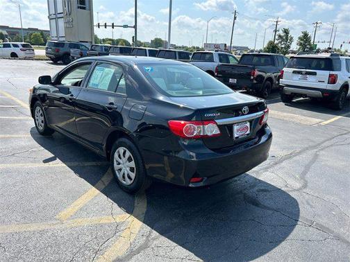 2011 Toyota Corolla LE