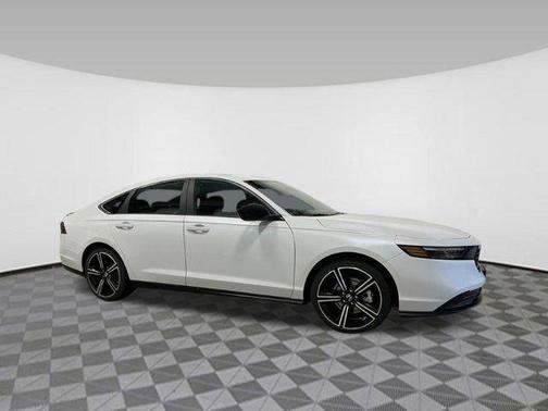 2025 Honda Accord Hybrid Base