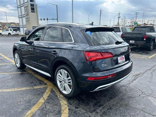 2018 Audi Q5 2.0T Prestige