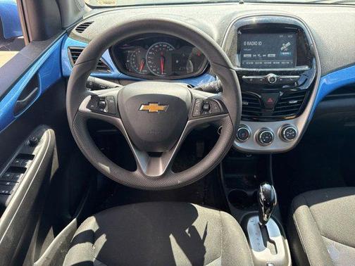 Splash Metallic 2018 Chevrolet Spark 1LT