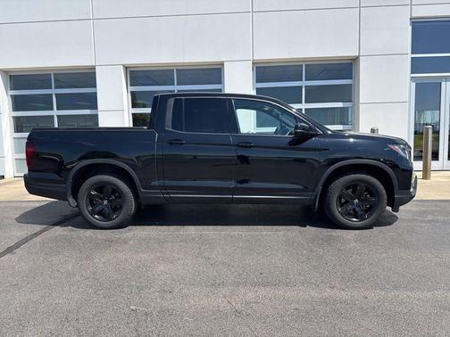 Crystal Black Pearl 2023 Honda Ridgeline Black