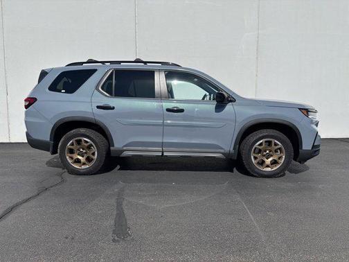 2024 Honda Pilot TrailSport