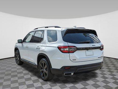 2025 Honda Pilot Black Edition