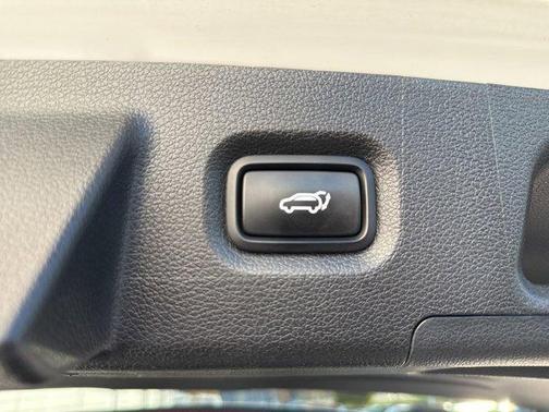 2023 Hyundai SANTA FE HEV SEL Premium