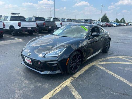 2024 Toyota GR86 Premium
