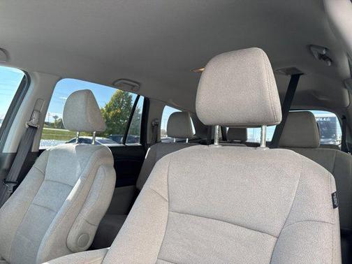 2020 Honda Pilot AWD LX