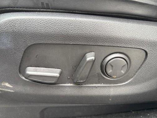 2022 Kia Carnival LXS