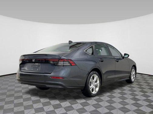 2025 Honda Accord LX 1.5T
