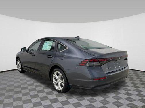 2025 Honda Accord LX 1.5T