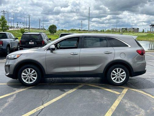2019 Kia Sorento L