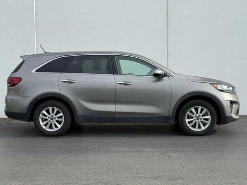 2019 Kia Sorento L