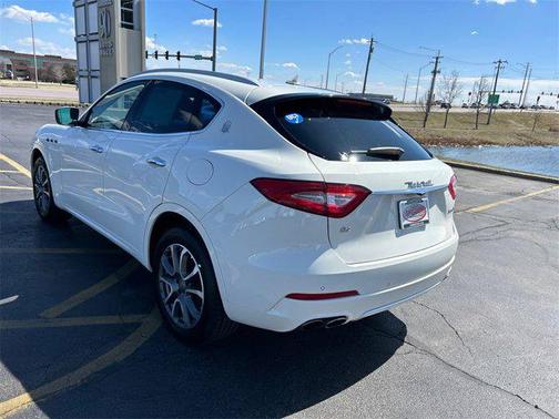2017 Maserati Levante S