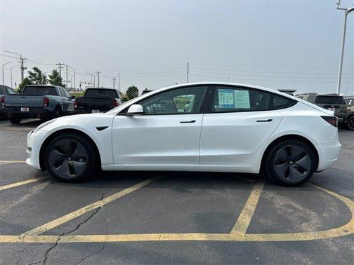 2022 Tesla Model 3 Long Range