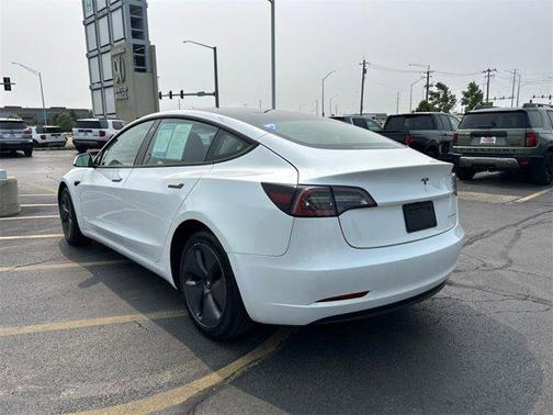 2022 Tesla Model 3 Long Range