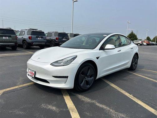 2022 Tesla Model 3 Long Range