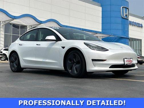 2022 Tesla Model 3 Long Range