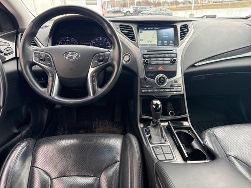 2016 Hyundai Azera Base