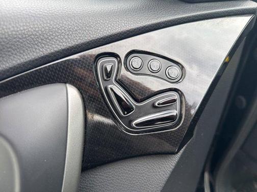 2016 Hyundai Azera Base