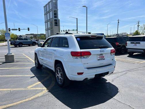 2020 Jeep Grand Cherokee Overland