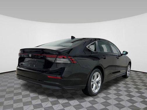 2025 Honda Accord LX 1.5T