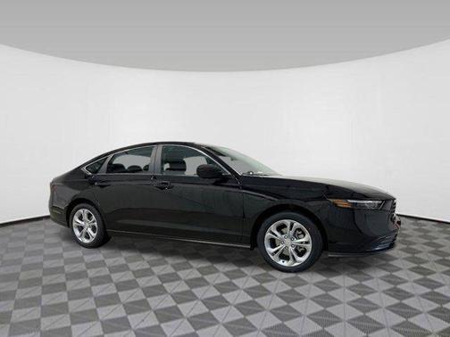 2025 Honda Accord LX 1.5T