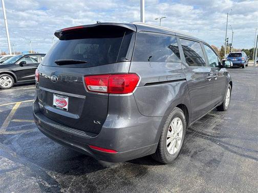 2016 Kia Sedona LX