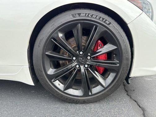 2017 INFINITI Q50 3.0t RED SPORT 400