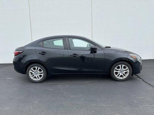 2016 Scion iA Base