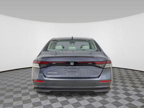 2025 Honda Accord LX 1.5T