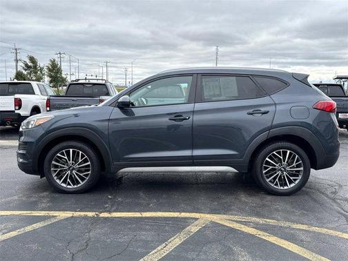 2019 Hyundai TUCSON SE