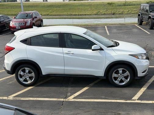 2016 Honda HR-V LX