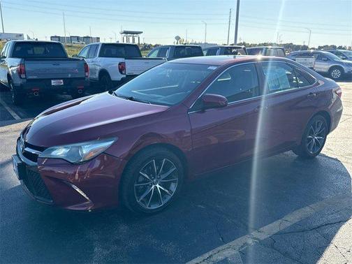 2016 Toyota Camry XSE
