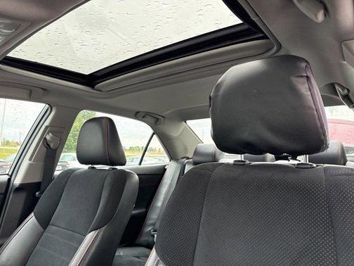 2016 Toyota Camry XSE