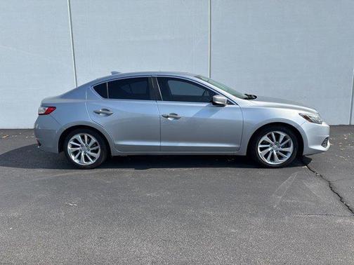 2018 Acura ILX Base