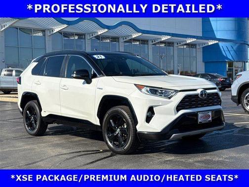 2021 Toyota RAV4 Hybrid SE