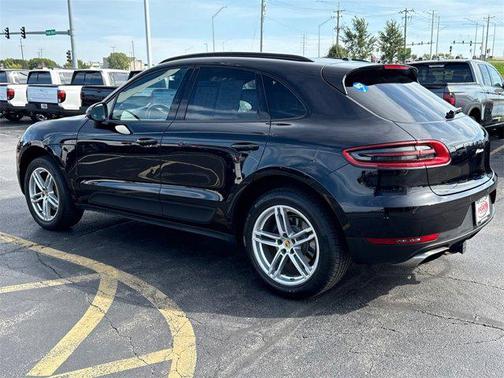 2018 Porsche Macan Base