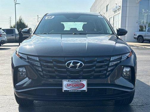 2022 Hyundai TUCSON SE