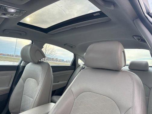 2016 Hyundai SONATA Sport