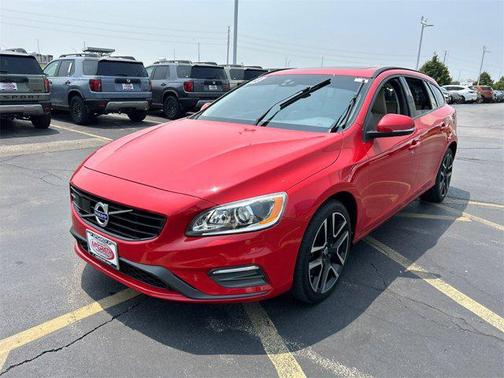 2018 Volvo V60 T5 Dynamic