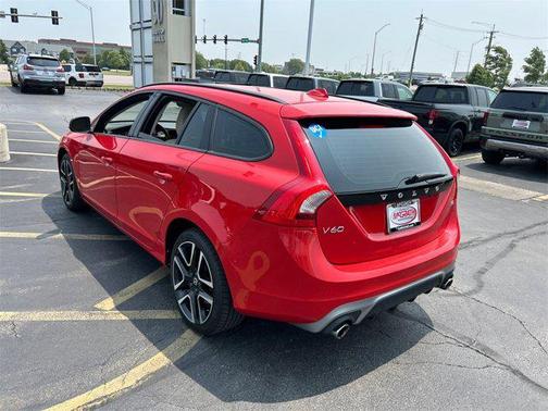 2018 Volvo V60 T5 Dynamic