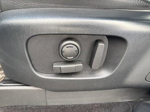 2020 Land Rover Discovery SE