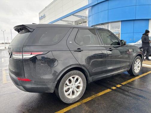 2020 Land Rover Discovery SE