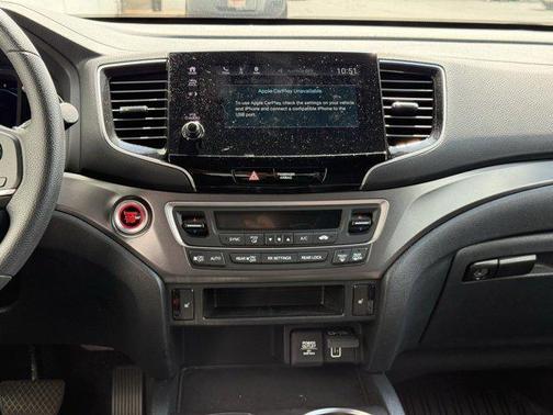 2022 Honda Pilot AWD Sport