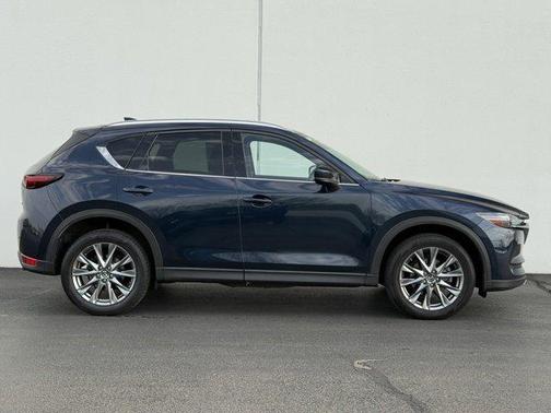 2020 Mazda CX-5 Signature